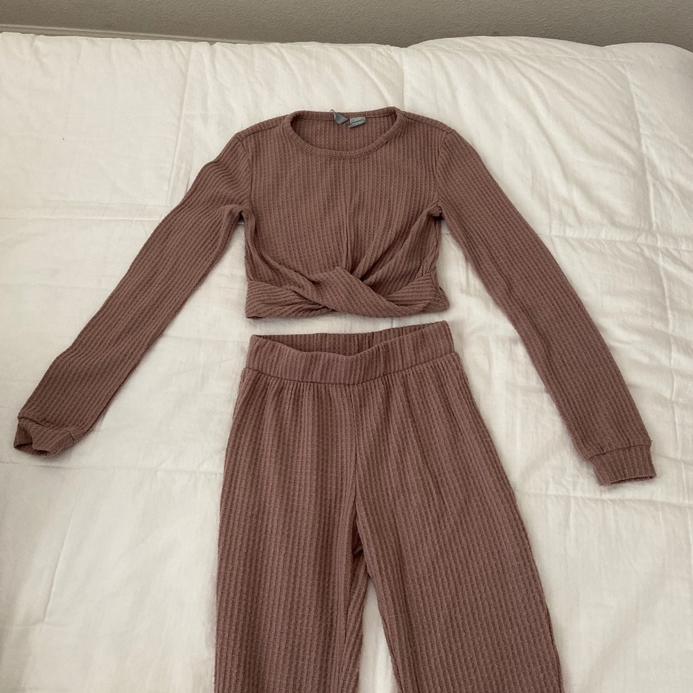 ✧ SKY & SPARROW TILLY’S Taupe Thermal Waffle Knit Set ✧ - Picture 3 of 7